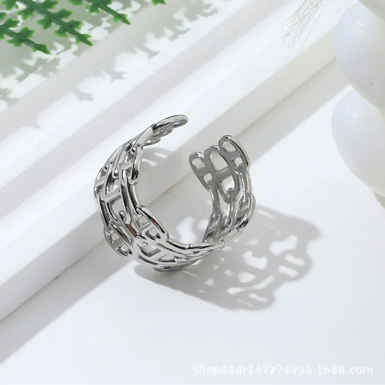 Bague ajourée en acier inoxydable