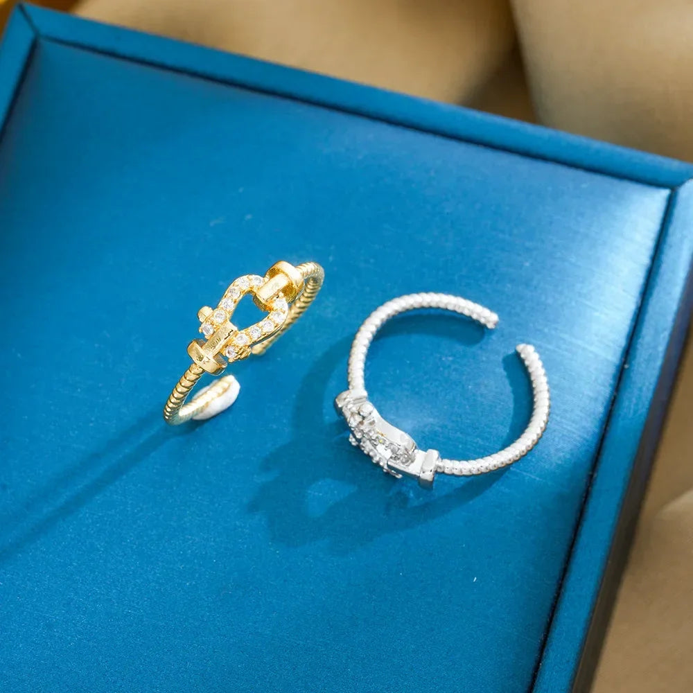 Bague minimaliste en acier inoxydable