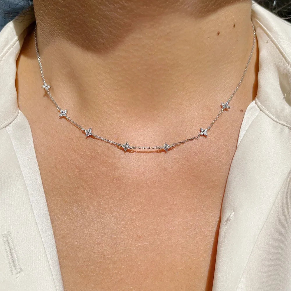 Collier Élégant en Acier Inoxydable 18k-Zircons Brillants & Design Minimaliste